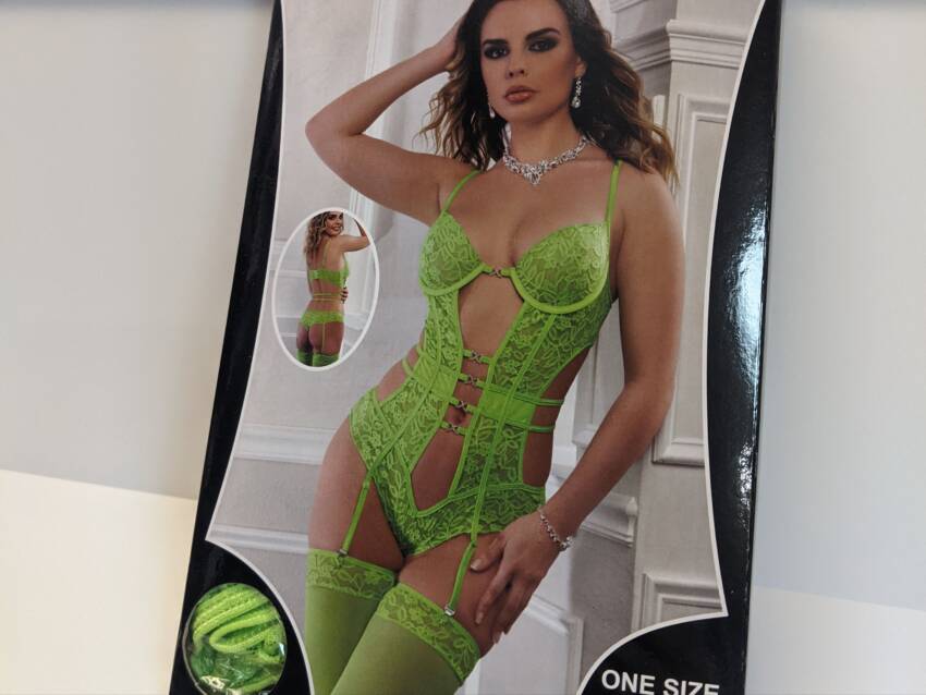 G World 2pc Strappy Teddy & Stockings Neon Kiwi One Size